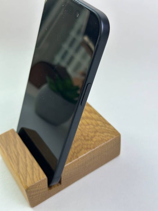 Смартфон Apple iPhone 15 128Gb Black Titanium