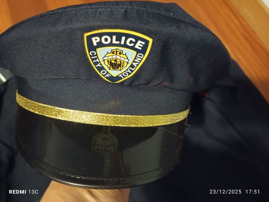 Fantasia de polícia