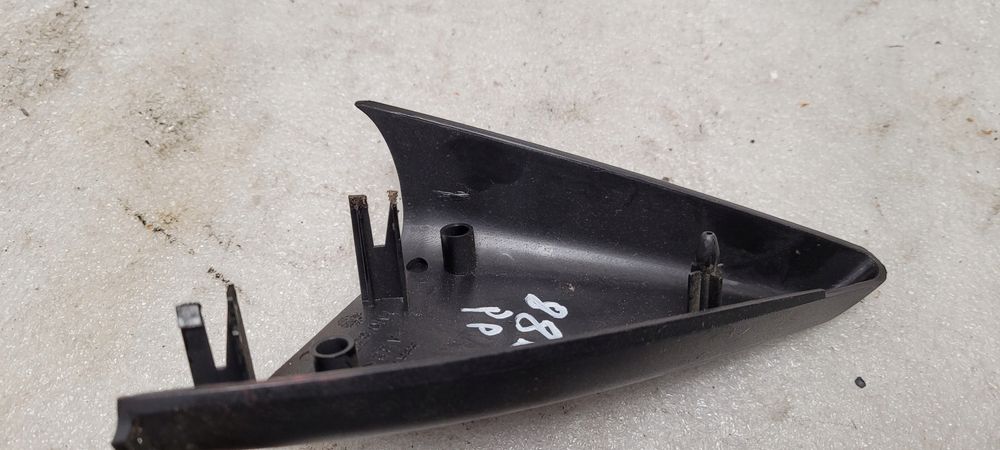 prawa osłona, maskownica, zaślepka lusteka seat oe 1m0837994a leon i