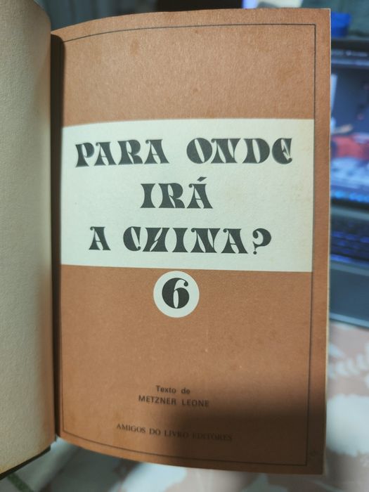 Coleção "Mao Tse Tung e a História do Povo Chinês"