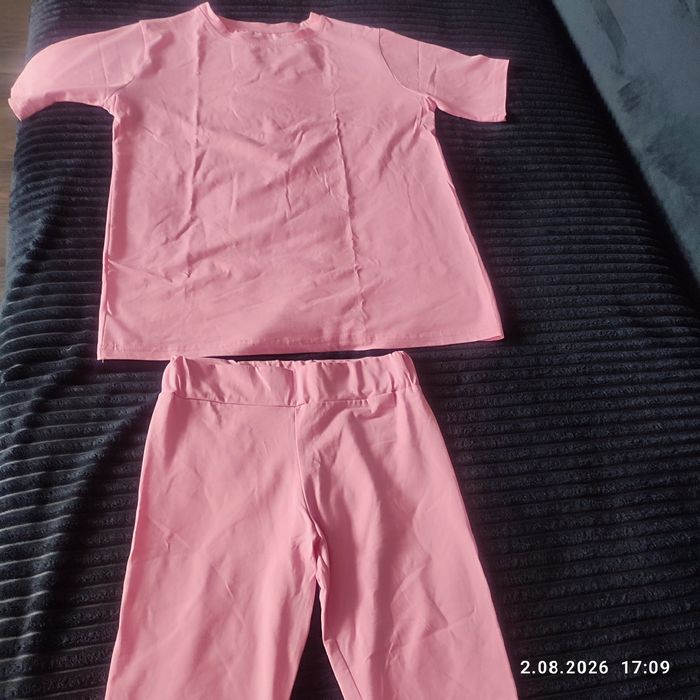 Komplet damski bawełniany t-shirt i legginsy nowy