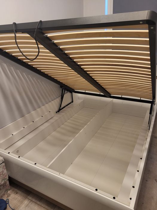 Łoże 140x200 linate bialy polysk i dąb truflowy