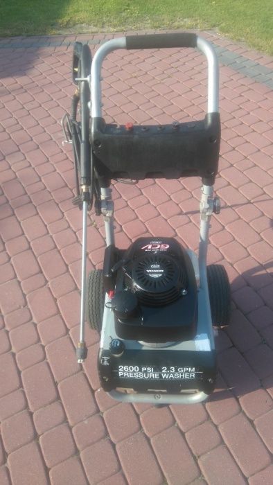 spalinowa myjka ciśnieniowa / naprawa myjek / pomp opryskiwaczy