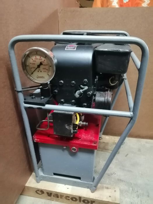 Grupo hidraulico a gasolina