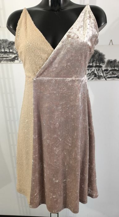 Śliczna sukienka Next w rozmiarze 40