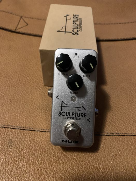 Nux Sculpture - Compressor