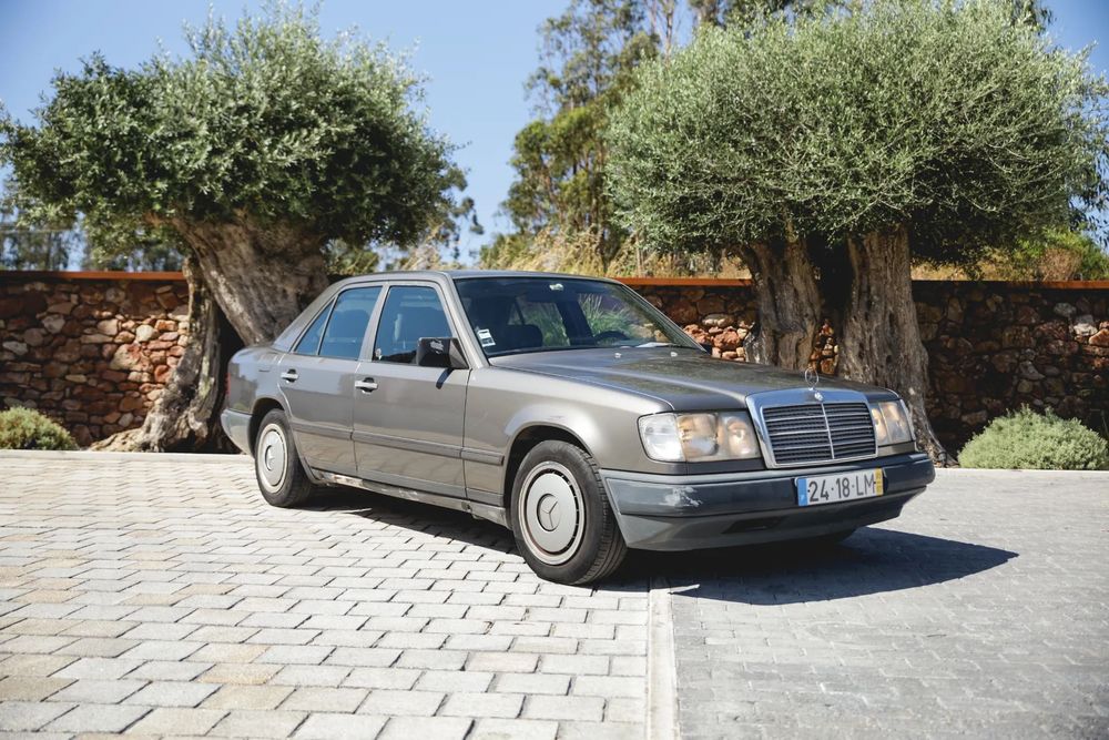 Mercedes-Benz W124 (1984–1997) 200 D
