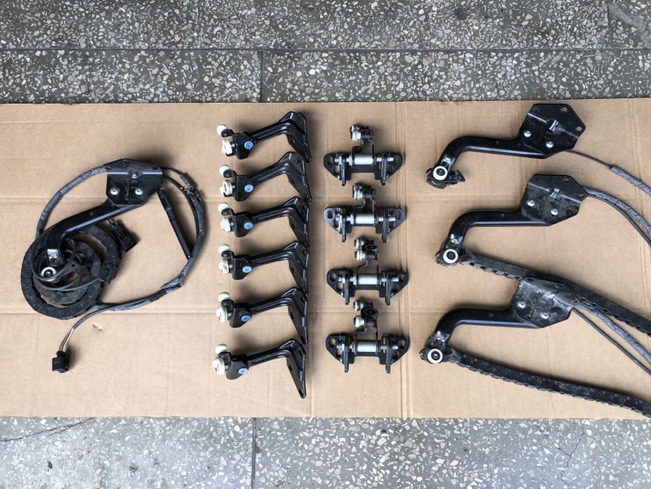 Ролик каретка верхний нижний средний Sprinter W906 спринтер крафтер