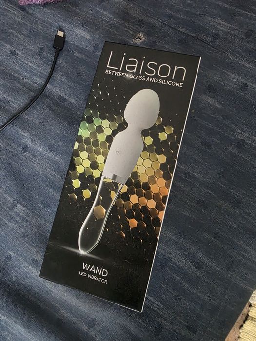Liaison Wand LED – masażer z końcówką szklaną | USB | 10 trybów