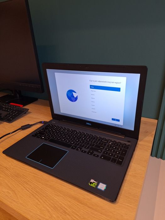 Laptop gamingowy 15,6 FH Dell i5-8300H 8gb 256ssd/1000hdd  GTX 1050