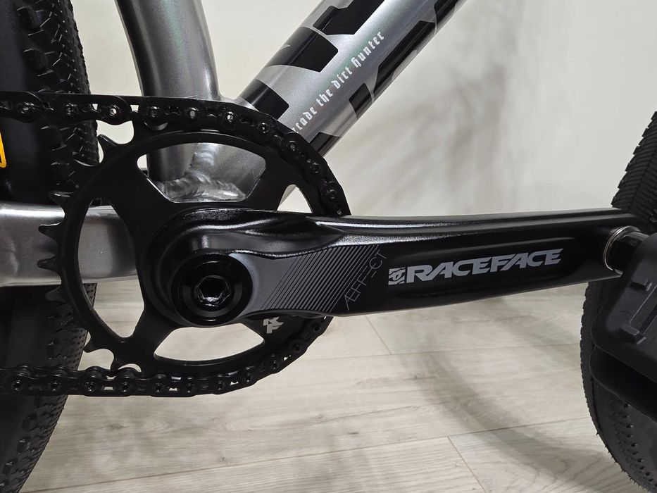 NS Bikes DECADE V2 silver, PIKE DJ 100, dirt 2025