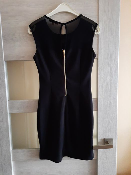 Mała czarna sukienka