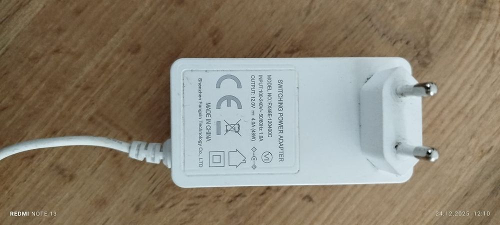 Zasilacz 12v sprawny