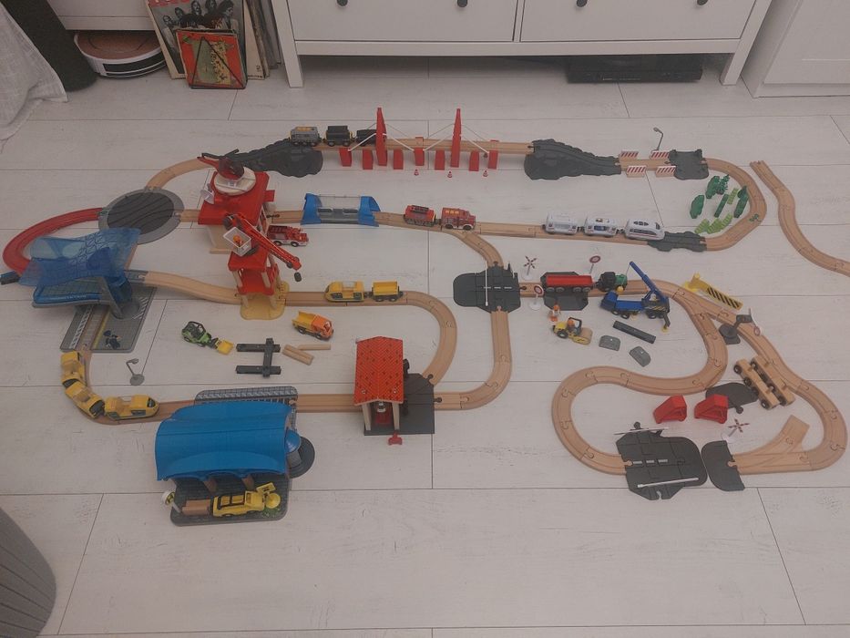 Rezerwacja!Kolejki drewniane Lidl .Mega duży zestaw.