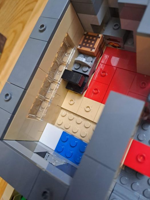 Lego Minecraft  21162  + dodatki