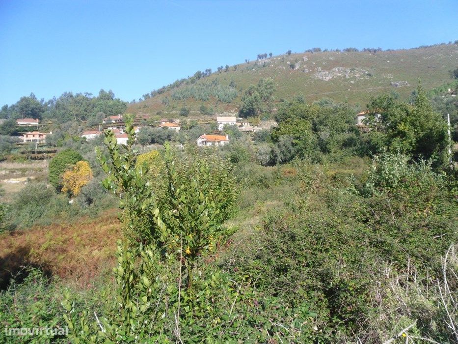 Terreno de construção em Calheiros, Ponte de Lima