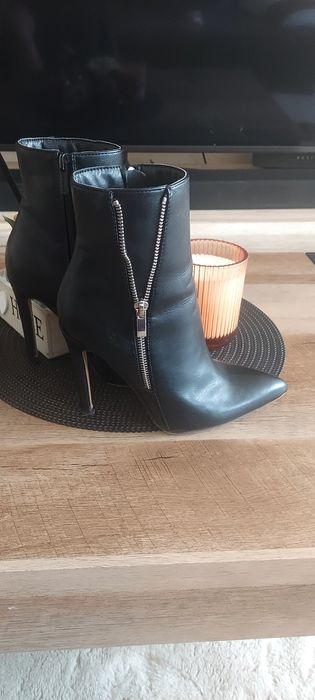 Botki ze skóry DeeZee