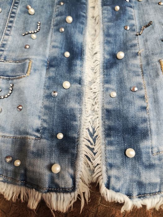 Пиджак-болеро джинсовый.