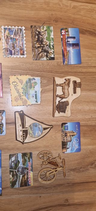 Zestaw 28 magnesów na lodówkę bdb