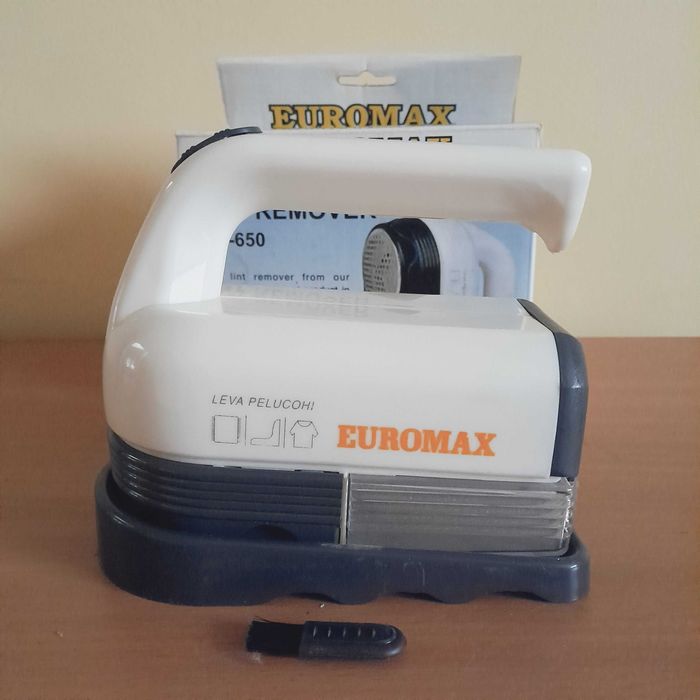 Golarka do odzieży, mocna, 2 x R20 załączone