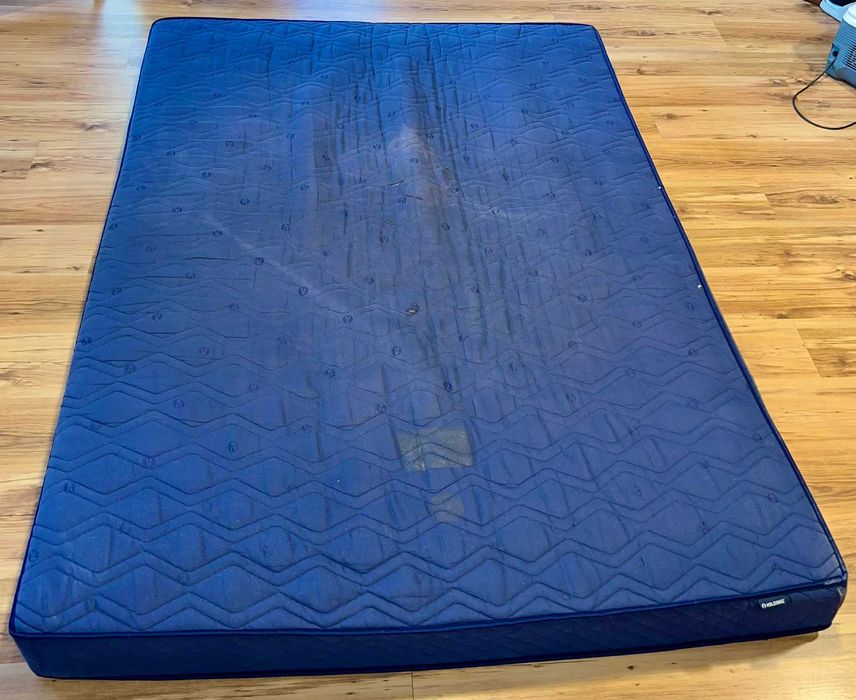 MATERAC SPRĘŻYNOWY HILDING 200 x 150 x 18 cm Łóżko Sypialnia Ikea Jysk