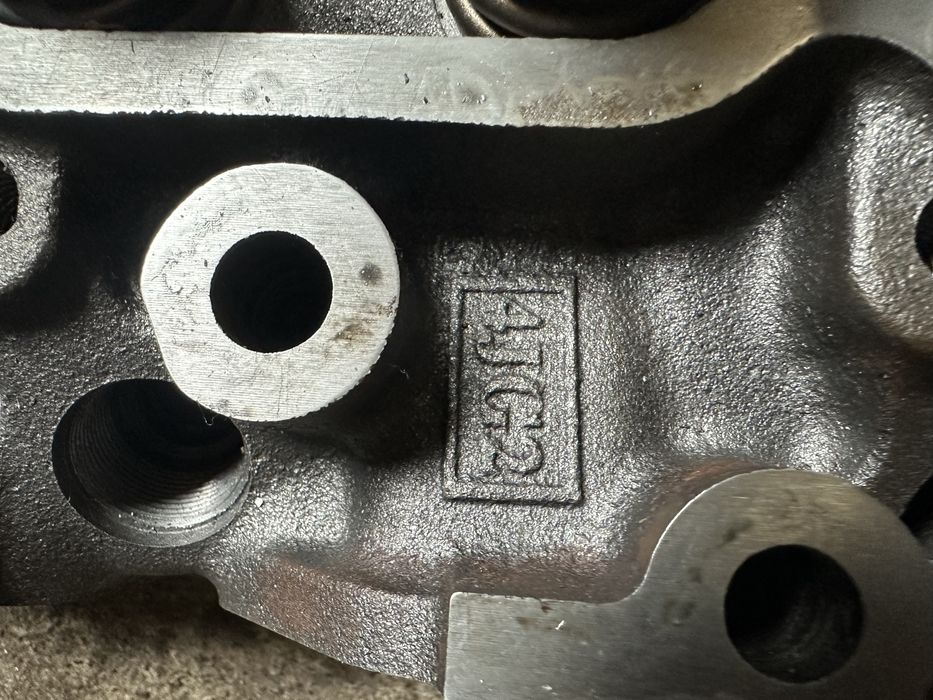 НОВА Головка ГБЦ Isuzu trooper 3.1, Opel Monterey 3.1, Opel Campo 3.1