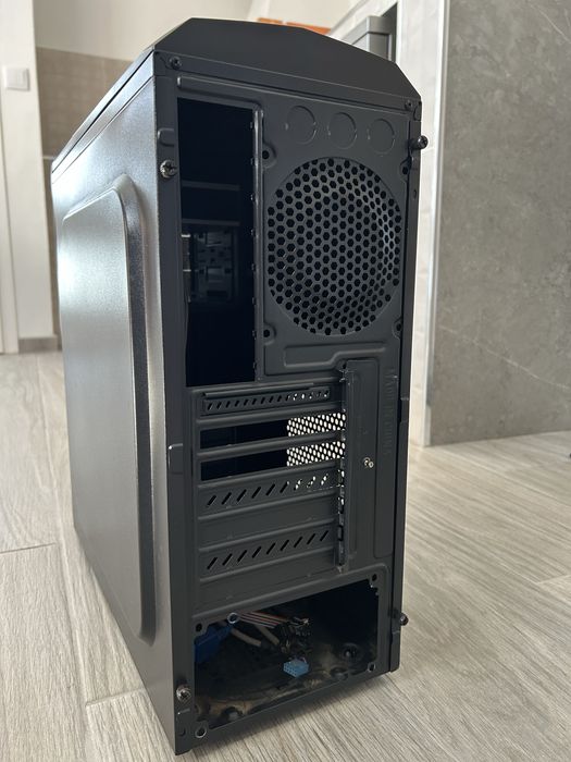 Caixa MARS GAMING MC4 (2015)