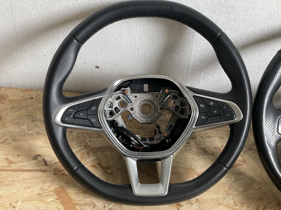 Руль Renault Zoe подушка Airbag подушка в руль Рено Зое ккрмо 13-24