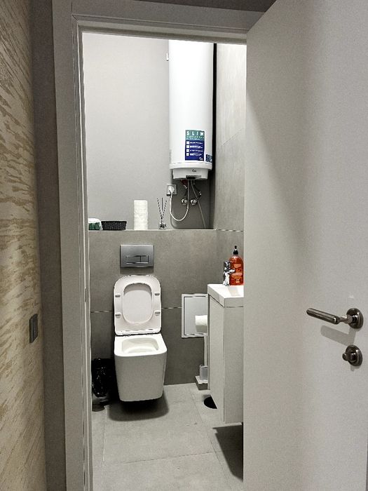 Здам в оренду робоче місце для майстра з реконструкції волосся