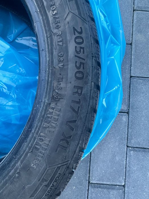 Opony zimowe Barum Polaris 205/50 r 17