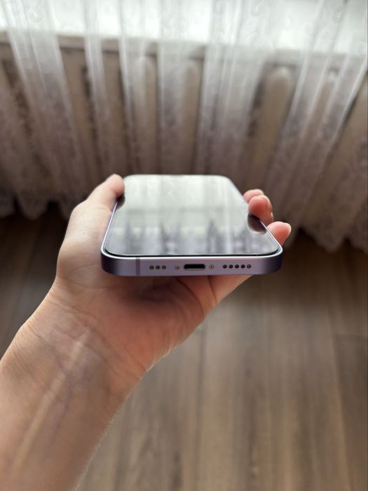 Iphone 12, purple