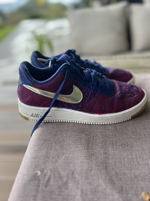 Sapatilhas NIKE AIR FORCE 1 - 42 size