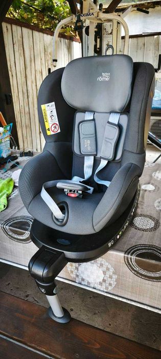 Автокрісло britax romer dualfix2r