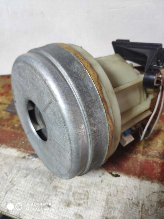 Электродвигатель от пылесоса