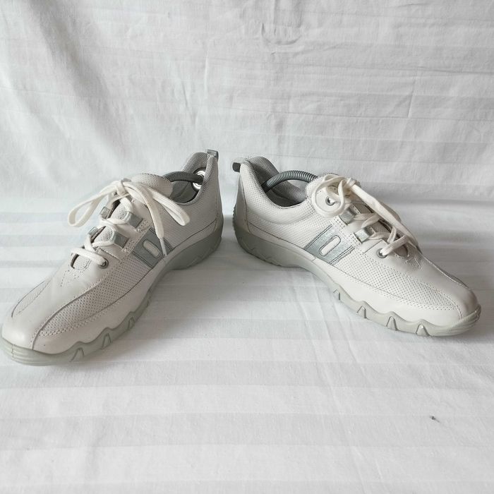 Hotter roz. 41  /UK 7/ - dł. wkł.26,5 cm- skóra- jak nowe