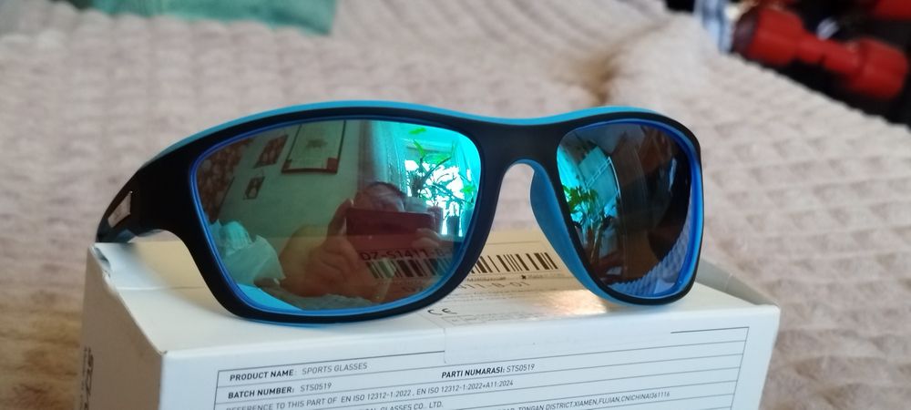 Nowe okulary sportowe z polaryzacją