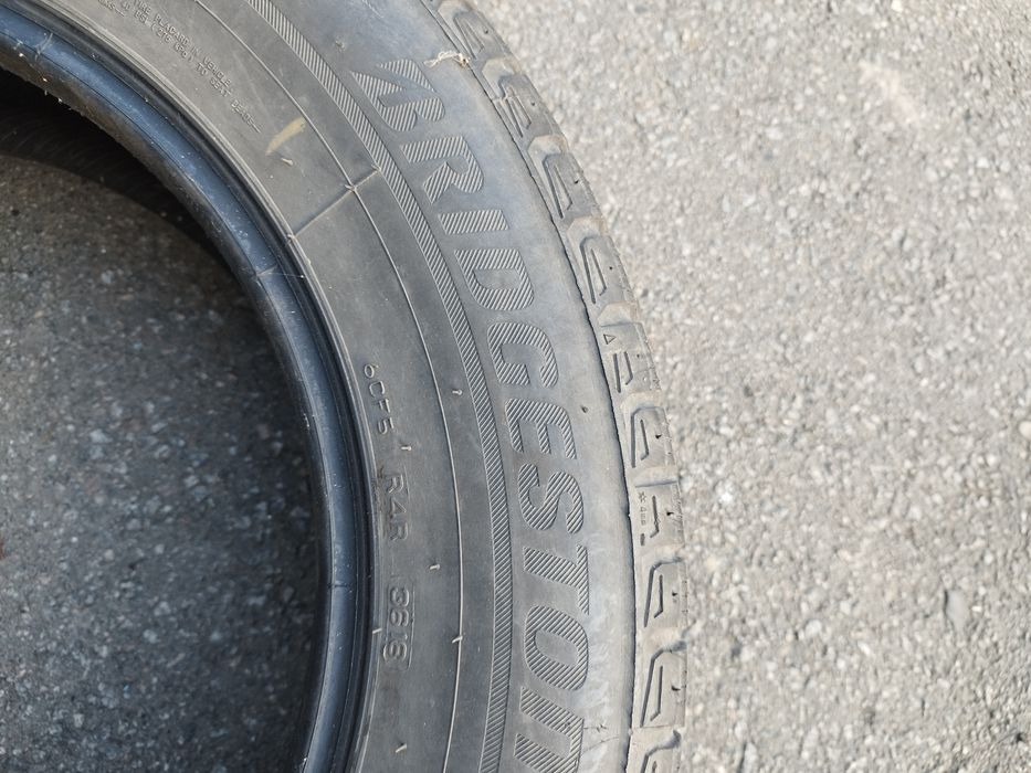 Bridgestone blizzak 225/65 r17