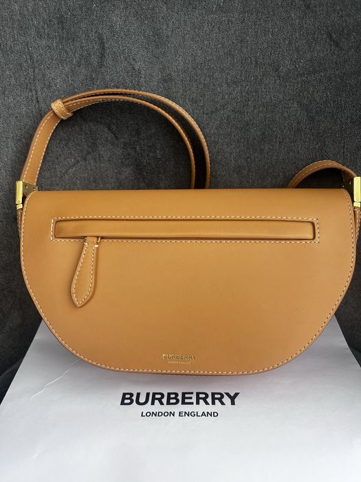 Totebka Burberry small olimpia