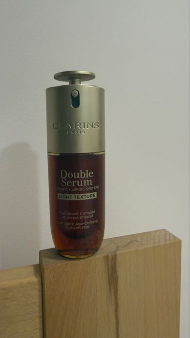 Продам сироватку Clarins double serim light texture