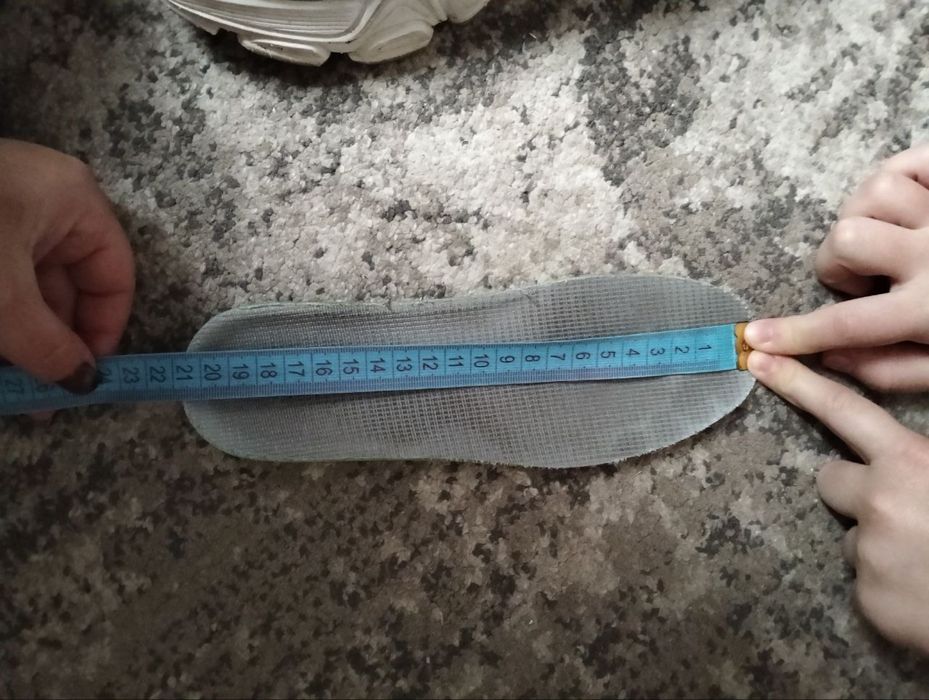 Кросівки для дівчинки