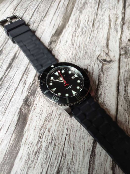 Invicta Pro Diver