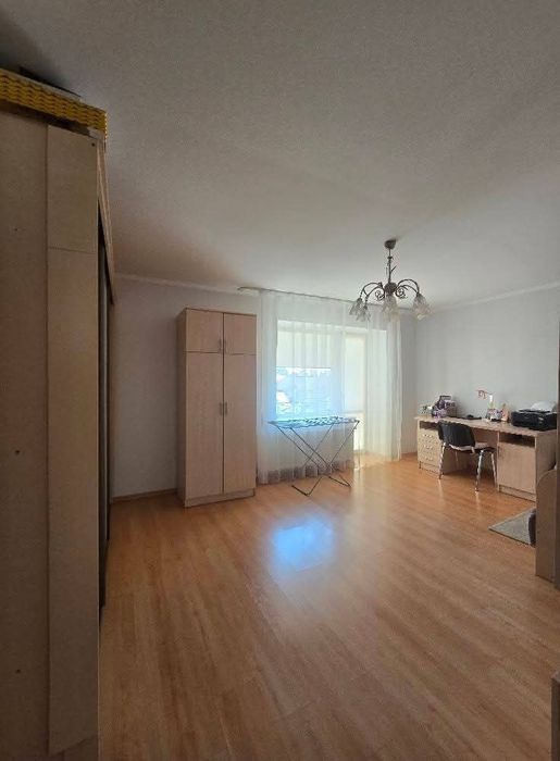 Продаж 3 кім квартири в Центрі