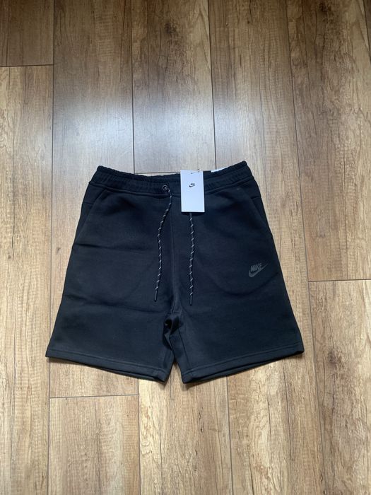 Шорти Nike Tech Fleece