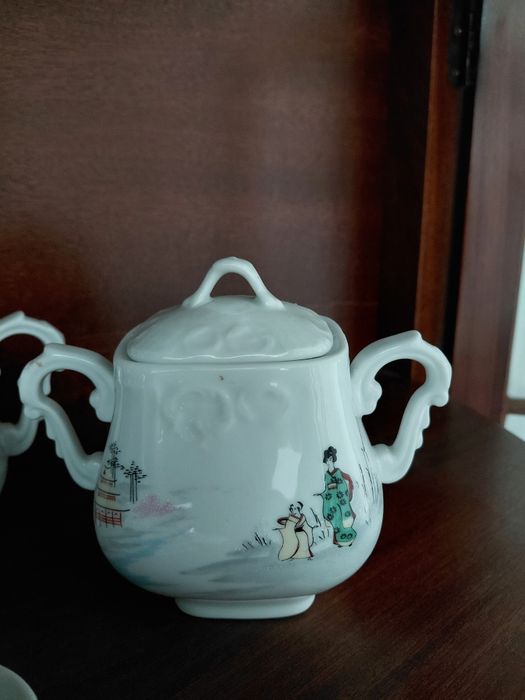 Conjunto café orienral da Vista Alegre