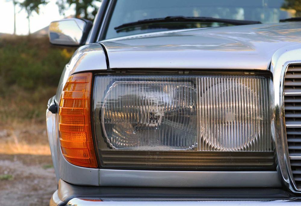 Mercedes-Benz 300D W123 - Caixa aut.