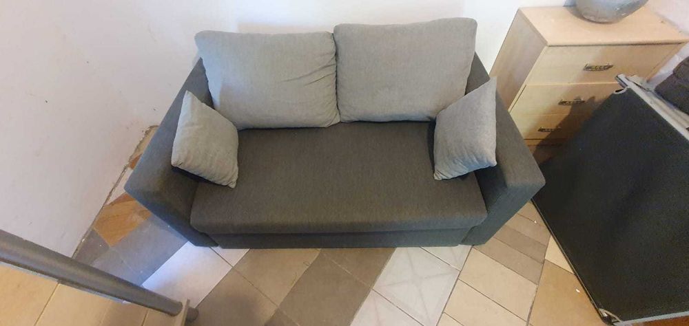 Oddam rozkładaną kanapę-rezerwacja do niedzieli