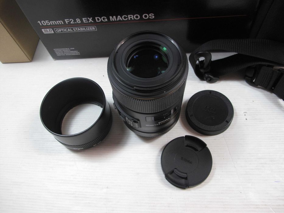 sigma 105mm 2.8 Macro para canon quanse sem uso na caixa