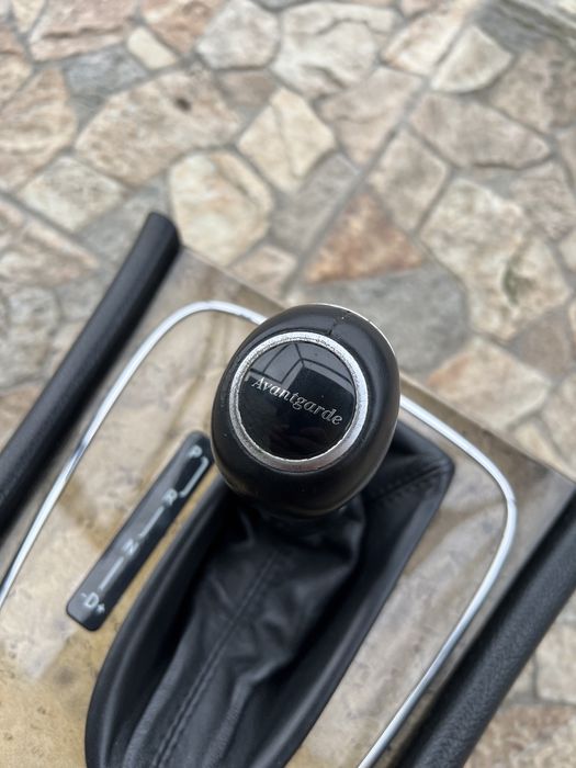 Підлокотник взборі w211 mercedes Avantgarde