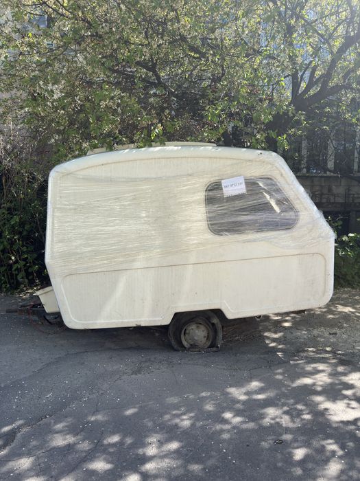 Причіп, дім на колесах