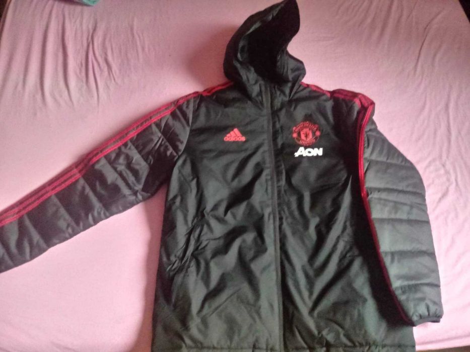 Manchester United kurtka zimowa M nowa z metkami